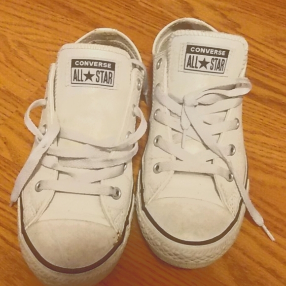 converse shoes - Picture 2 of 2